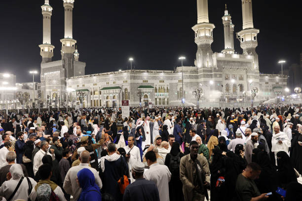 10 Night Economy Umrah Package